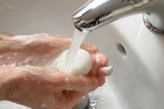 Роспотребнадзор: Своевременное мытье рук снижает уровень респираторных инфекций на 25%