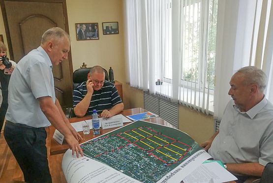 Мельниченко провел в Кузнецке совещание по подготовке к отопительному сезону