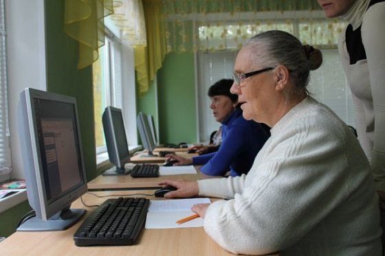 Пензенские пенсионеры посоревновались в компьютерном многоборье
