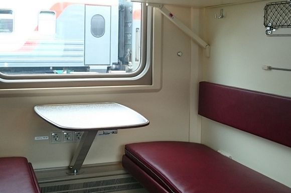 Поезд «Сура» переходит на новые плацкартные вагоны со сроком службы 40 лет