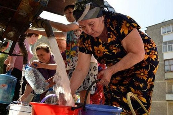 В Пензе для жителей районов, где отключат воду, организуют ее подвоз