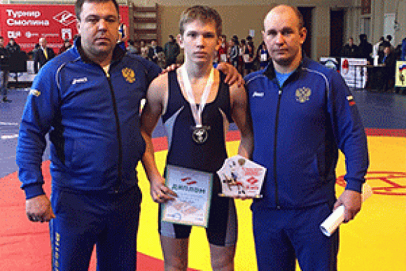 Кузнецкий борец выиграл «бронзу» первенства России