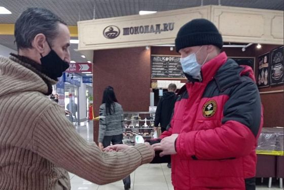 В пензенских ТЦ на безмасочников составили более 2000 протоколов