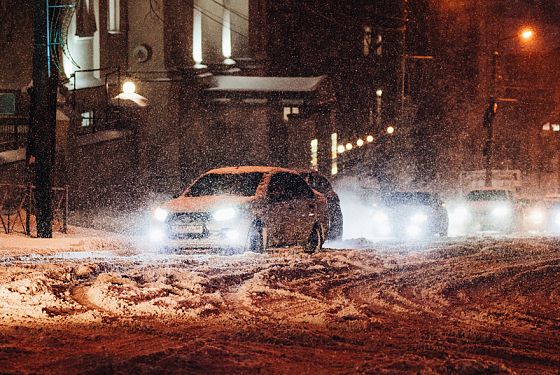 Олег Мельниченко раскритиковал организацию работ по уборке снега