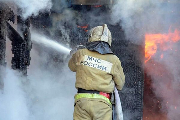 В Мокшане ночью сгорело административное здание