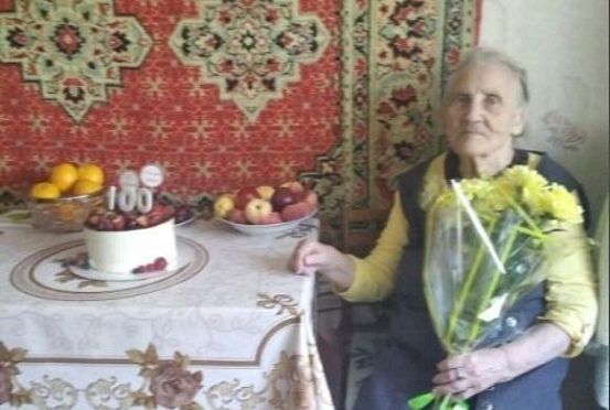 В Пензе ветерана войны Марию Новокрещенову поздравили со 100-летием  