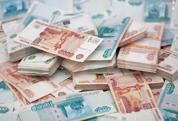 Менеджер банка из Мокшана сняла со счетов клиентов более 2,2 млн рублей