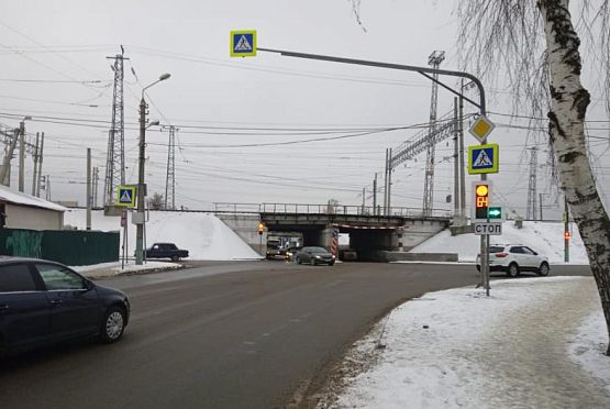 В Пензе на пересечении Транспортной и Горбатова переулка заработал светофор