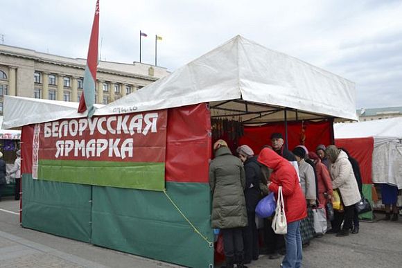 В Пензе на пл. Ленина открылась ярмарка белорусских товаров