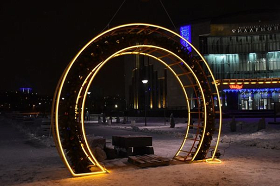 На Юбилейной площади установят 4-метровую инсталляцию «2017»