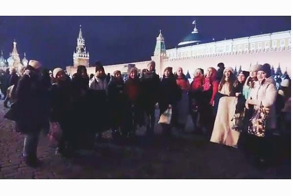 В Москве на Красной площади спели про красивых пензенцев