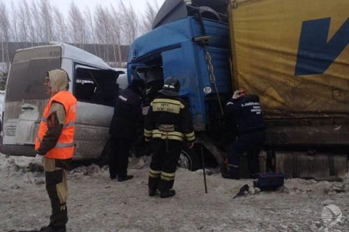 Фото||mchs.gov.ru Следователи подключились к выяснению обстоятельств автокатастрофы под Пензой