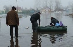 Василий Бочкарев: «Всем, кто пострадал от паводка, поможем!»
