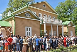 Пензенский музей-заповедник «Тарханы» перешел на летний режим