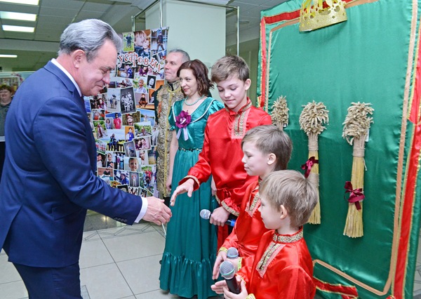 Семейный 2019. Фотоконкурс прокуратуры Минусинска 2019 семья.