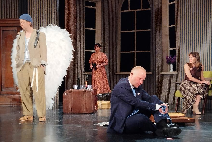 Пензенский драмтеатр готовится к премьере спектакля «Вышел ангел из тумана»