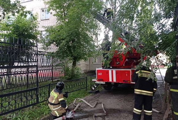 В Пензе из общежития строительного университета эвакуировали 30 человек