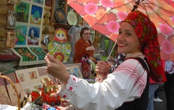 В рамках этнического фестиваля «Крепость Русь» открылась ярмарка ремесел