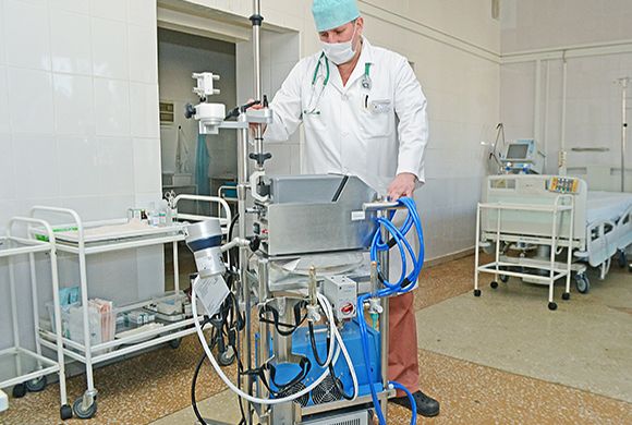 В Пензе двое тяжелых пациентов с коронавирусом находятся на ИВЛ