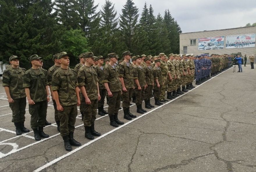 В Пензе отметили День призывника