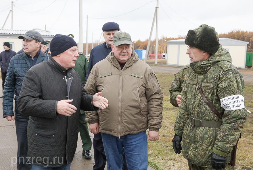 Игорь Паньшин и Олег Мельниченко проверили организацию боевого слаживания мобилизованных 