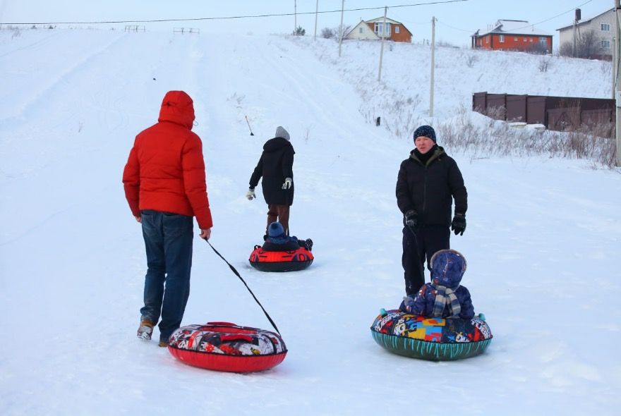 Лучшие зимние горки Пензы: где покататься на тюбингах, санках и ледянках