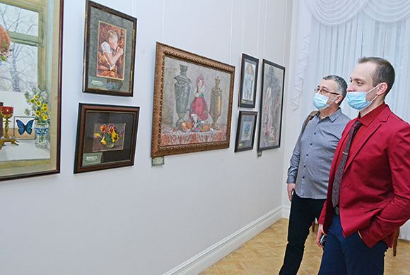 В Пензе открылась выставка художников-педагогов «Школы акварели Сергея Андрияки»