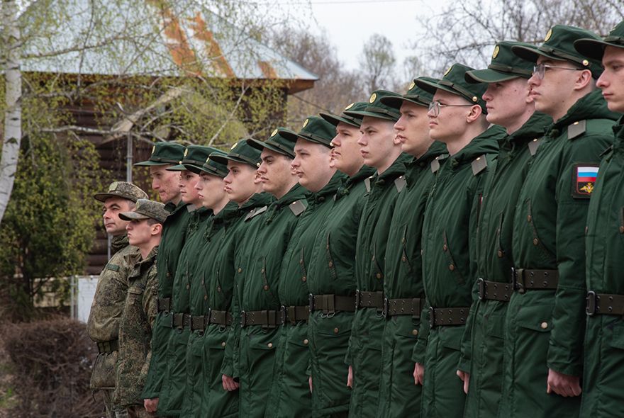 Первые весенние призывники из Пензенской области отправились служить Родине