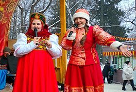 Появилось видео горящего чучела в парке Белинского