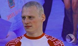 Илья Захаров проиграл китайским спортсменам Илья Захаров проиграл китайским спортсменам