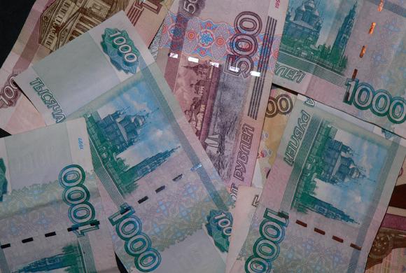 Пензенец потерял перед Новым годом 300 тысяч рублей