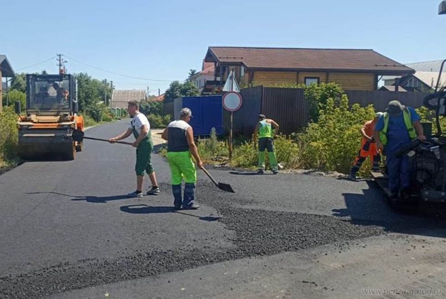 В Пензе асфальтируют 54 дороги