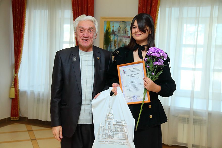 В Пензе открыли выставку Марии Пелиховой «От Териберки до Байкала»