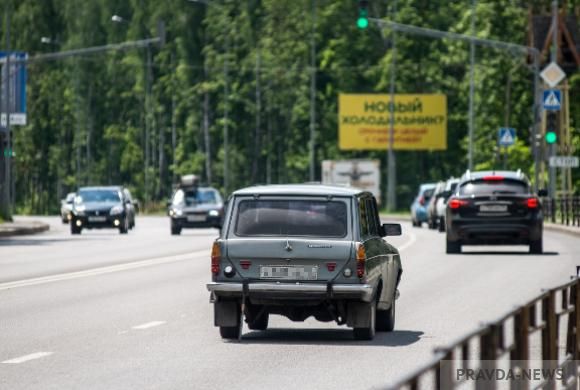 В Пензенской области с автостоянки угнали ВАЗ