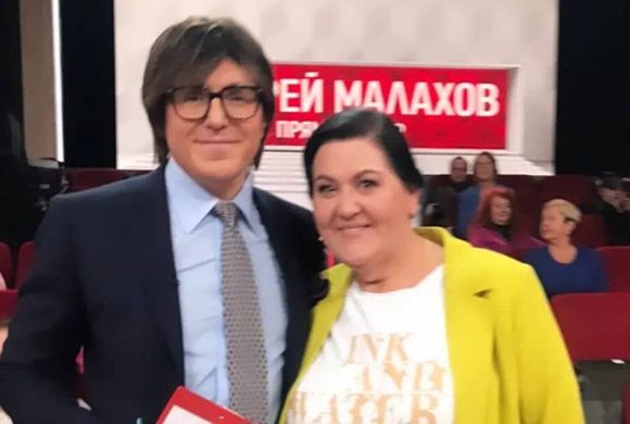 Марина Богомолова рассказала на шоу Малахова об экстремальном похудении 
