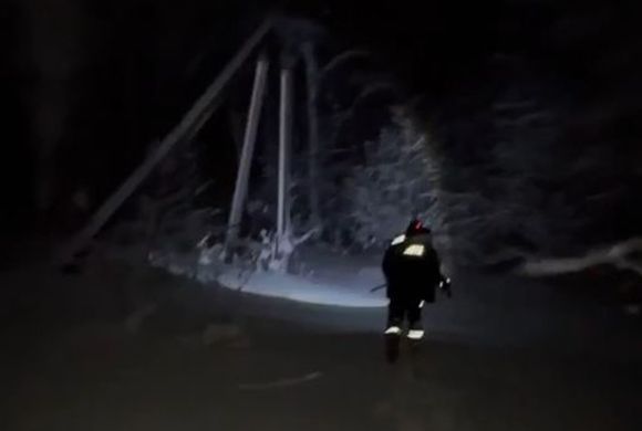 Пензенские энергетики дали свет в 80 процентов обесточенных из-за непогоды домов