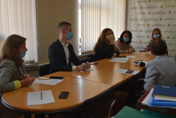 Фото smi.pnzreg.ru В пензенском Департаменте СМИ прошло заседание Общественного совета