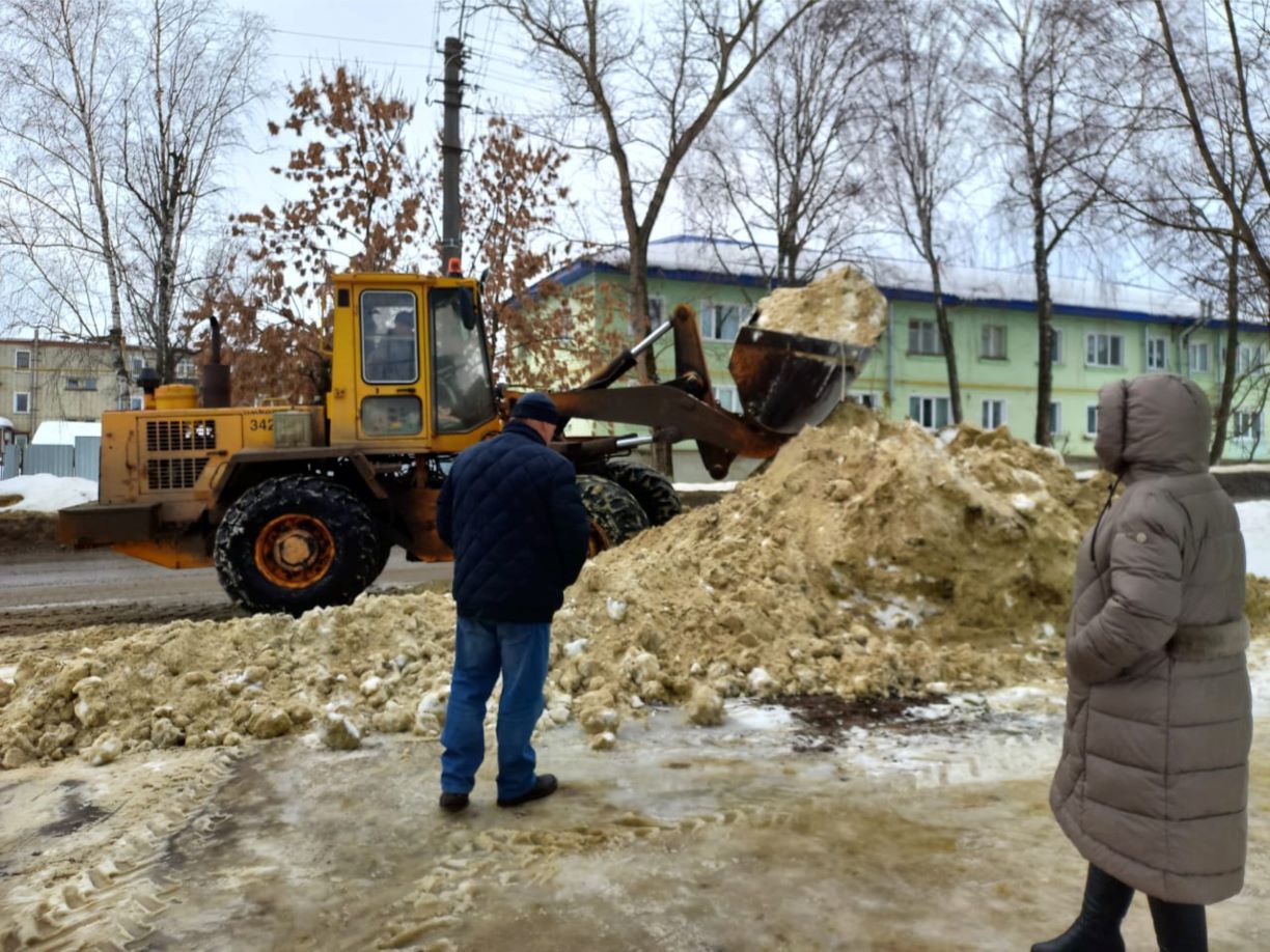 Сугробы нас побеждают: пора ли пензенцам запасаться резиновыми лодками?