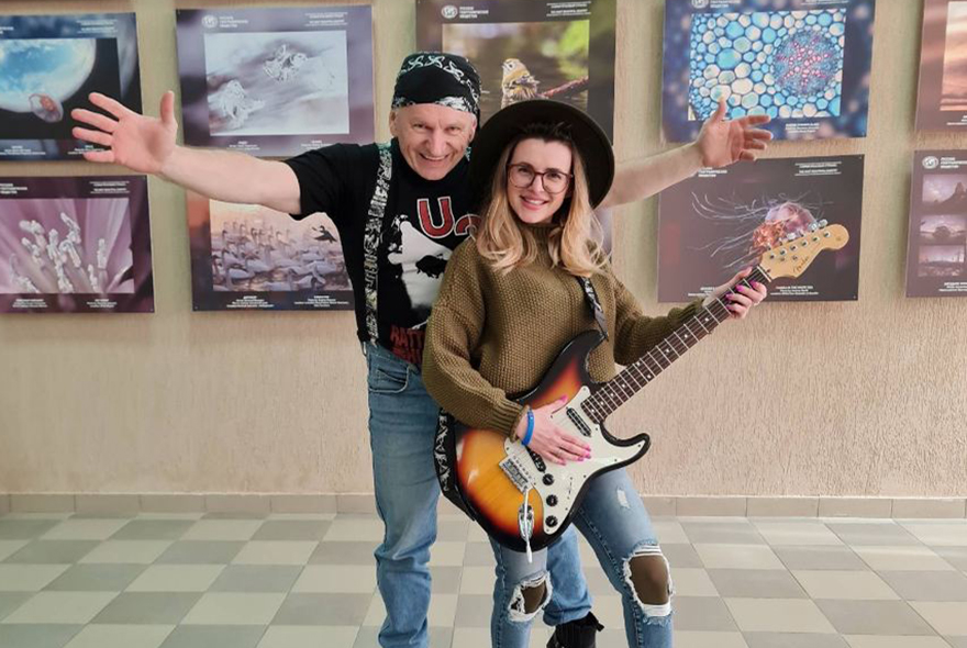 Анна Моисеева с пензенским музыкантом Александром Зверовщиковым