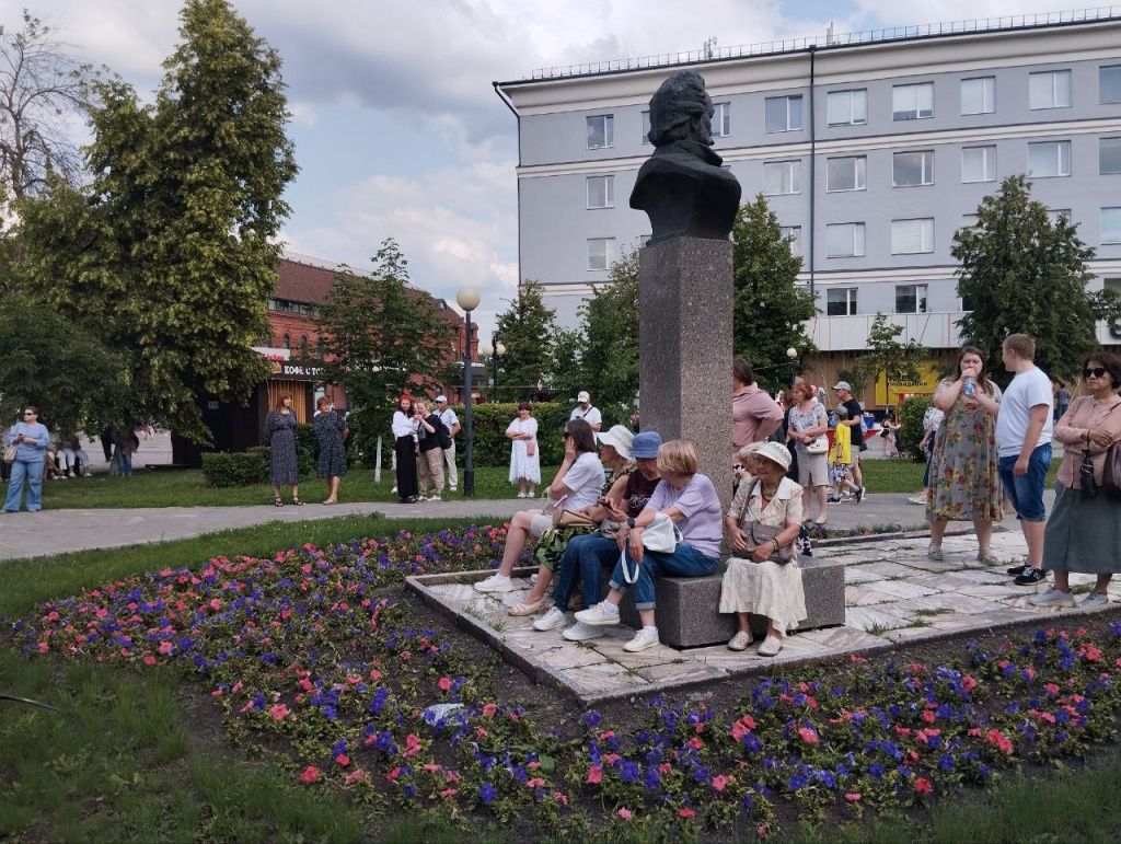 Зрители. photo_2025-06-12_15-36-34.jpg