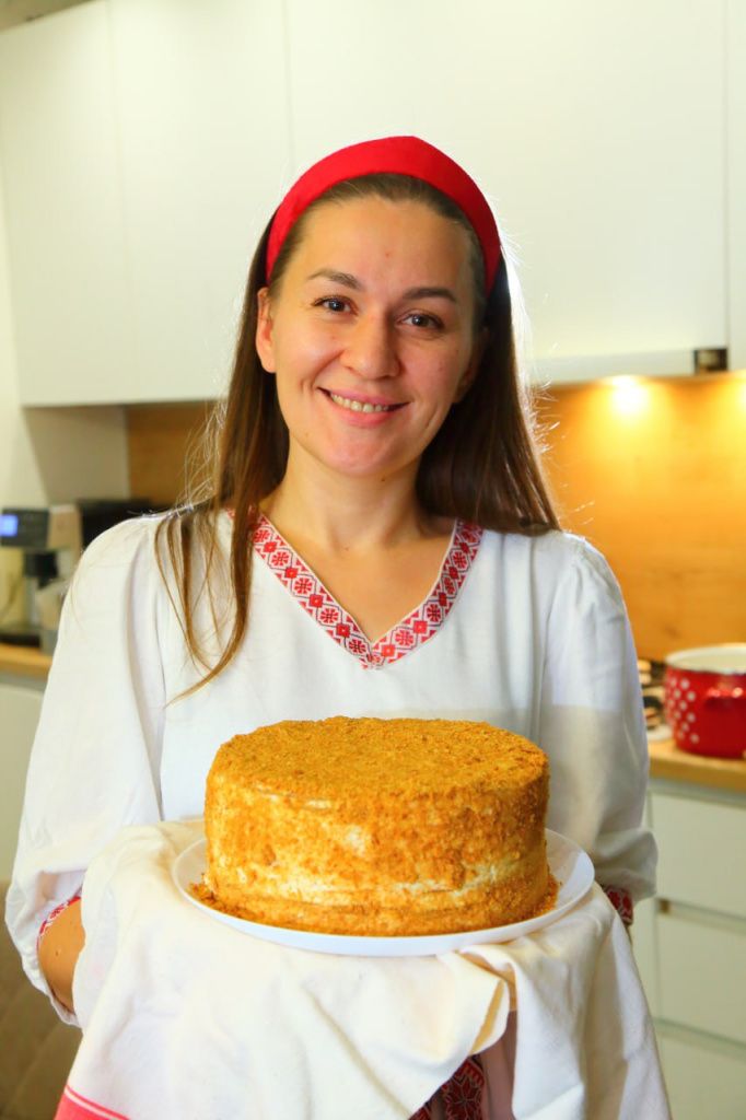 Медовик – один из фирменных тортиков Анастасии. Анастасия Гришнина.jpg
