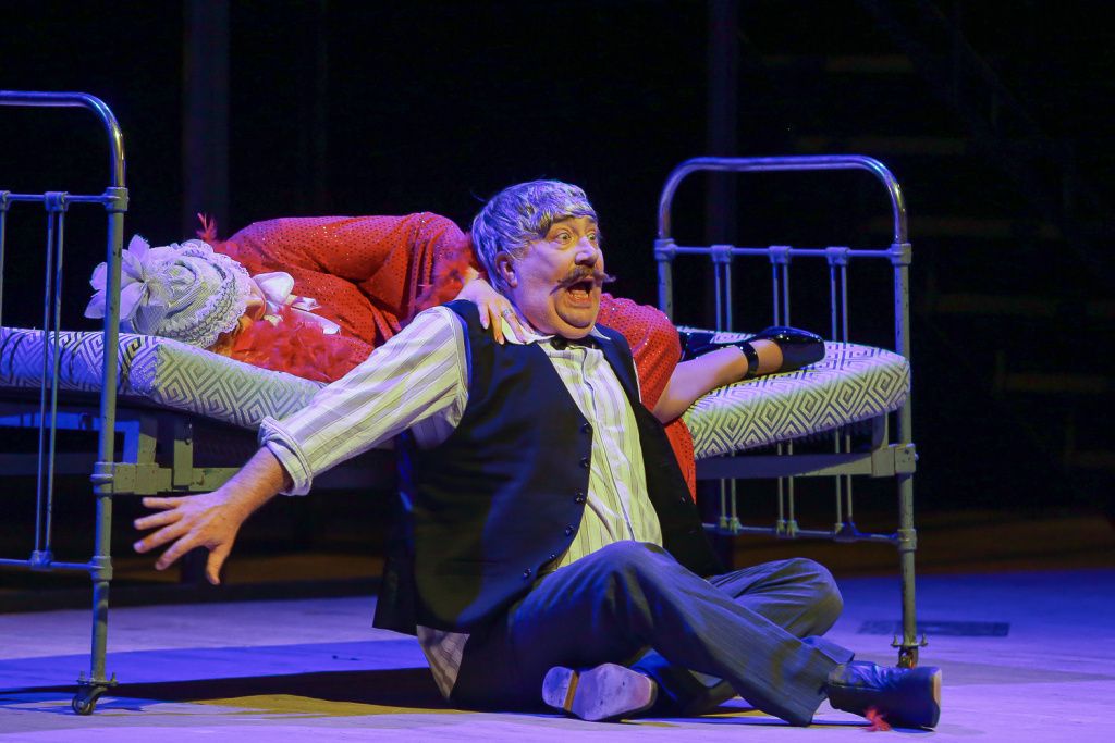 Спектакль «12 стульев» (Пенза, 5 апреля 2026) Спектакль «12 стульев» (Пенза, 5 апреля 2026) (4).jpg