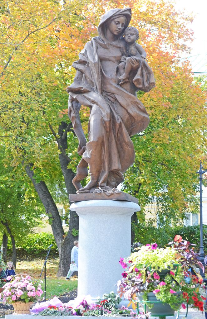 Ð¿Ð°Ð¼ÑÑÐ½Ð¸Ðº Ð¼Ð°ÑÐµÑÐ¸3.JPG