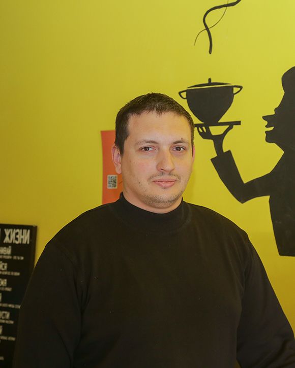 04 Евгений Салак не хочет переименовывать свой сервис доставки в «Сковороду и рулон».jpg