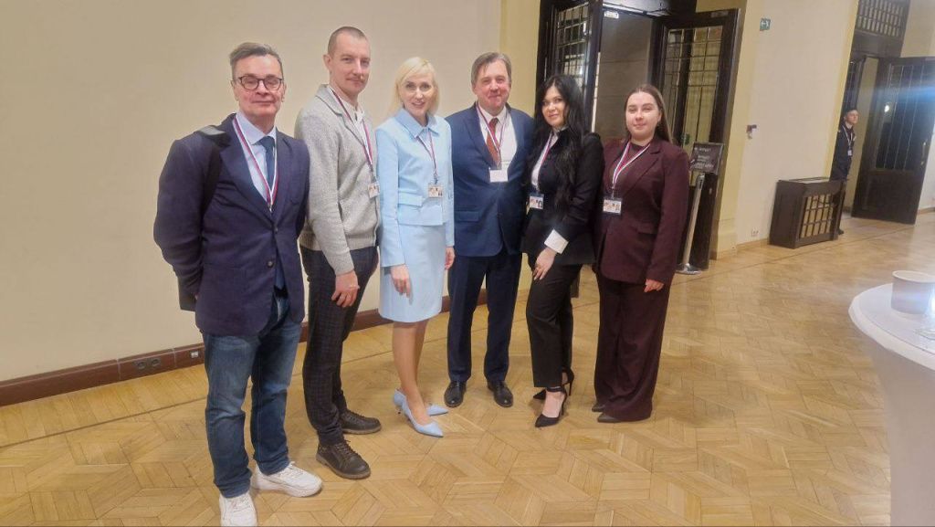 2025-12-19 09.50.24.jpg