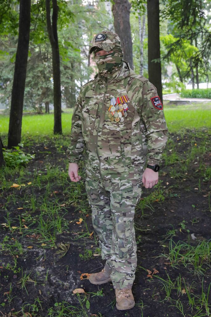 За дроноводами враг охотится поэтому приходится скрывать лицо.jpg