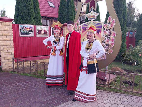 Еще одни участники показа изображение_viber_2023-08-26_19-59-01-603.jpg