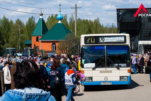 До Восточного кладбища пустят дополнительный транспорт||Фото Максима Буданова Кладбище Б (2).jpg