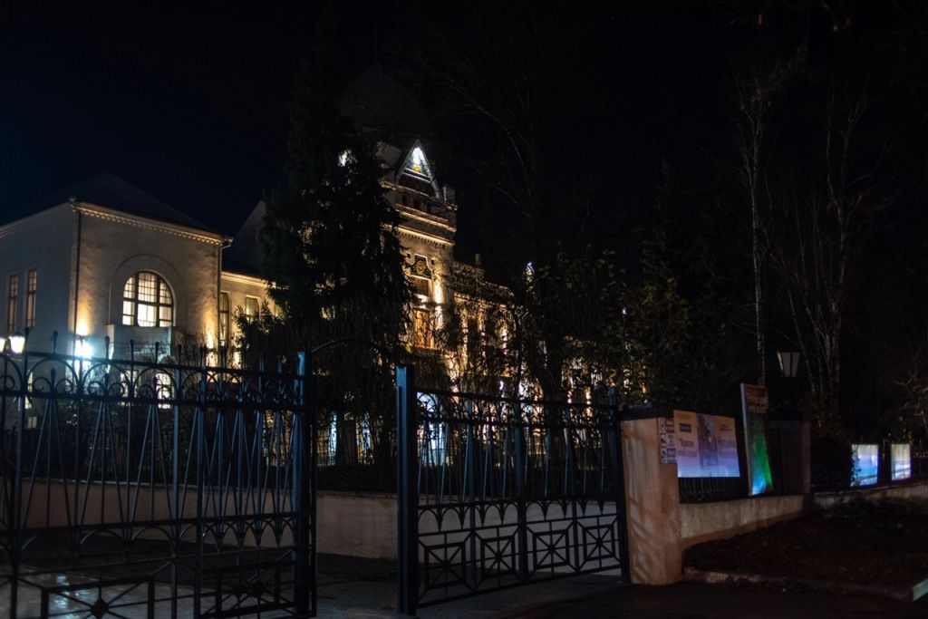 Картинная галеря Б.jpg