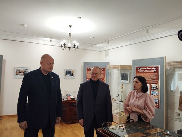 Выставка Рыжова (5).jpg